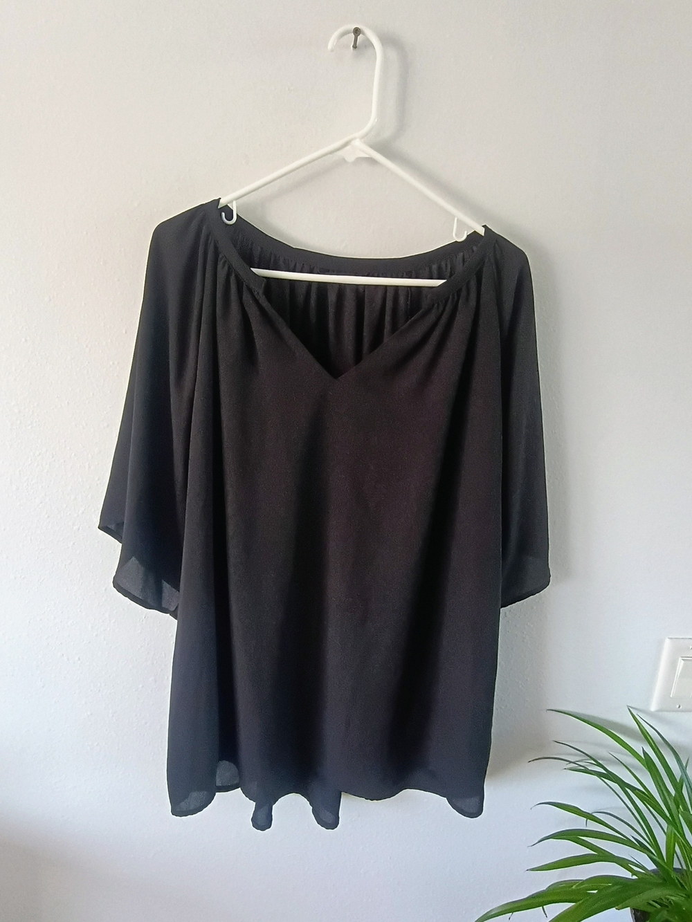 DOKOTOO 2XL Black V Neck Blouse Flutter Sleeve Flowy Plus Size Dressy Top